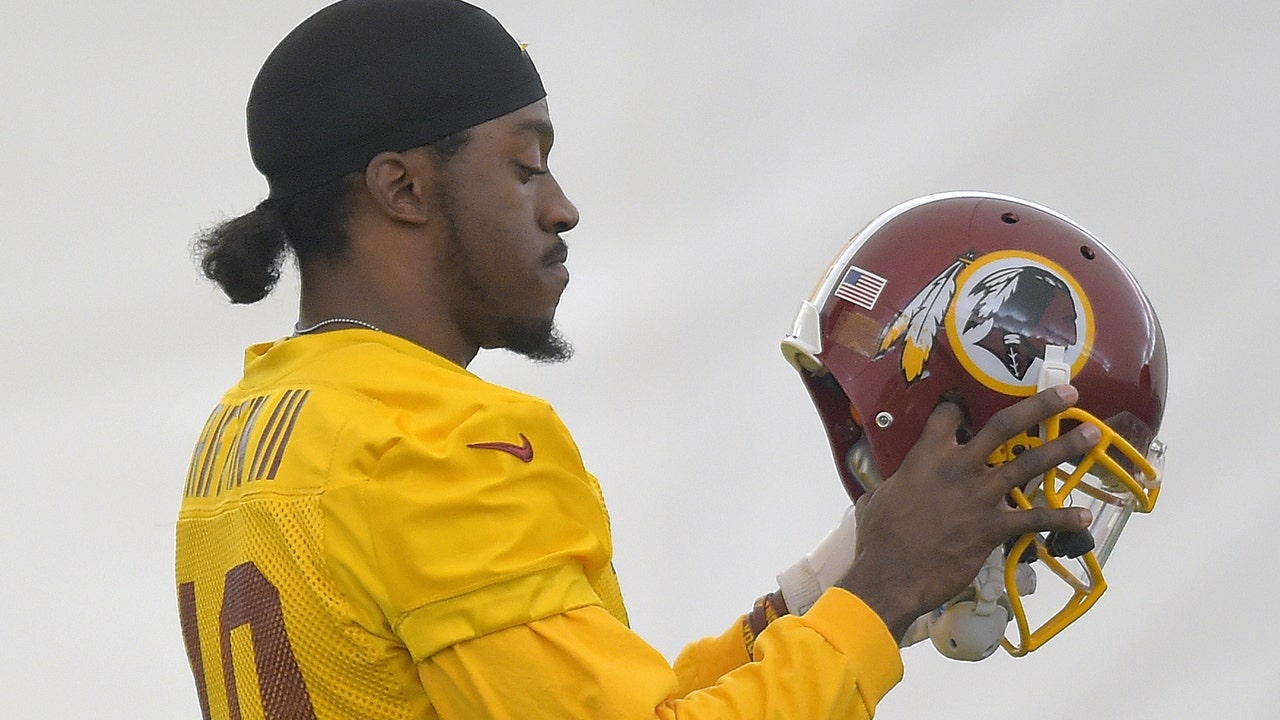 RG3 reportedly showing improvement during offseason